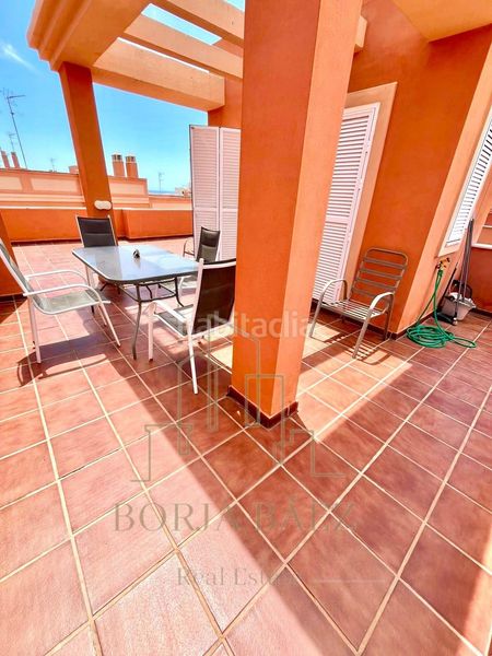 Foto 50aef88e-e067-46d2-be46-5392520af5b2. Casa adossada amb aparcament a Benajarafe