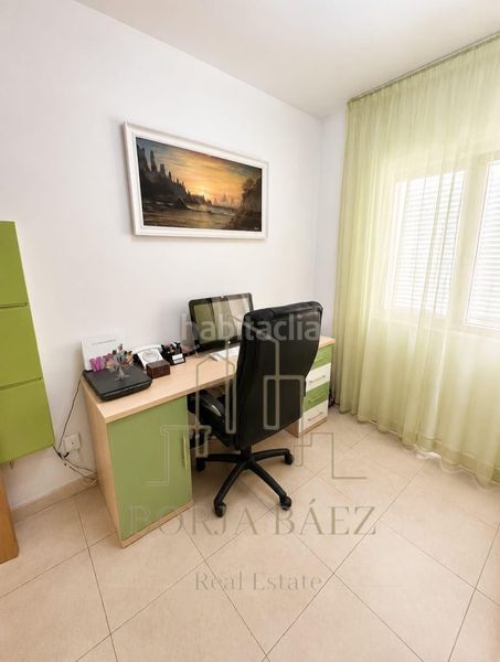 Foto b273a2ef-6770-458a-b059-9acd5453d554. Casa adossada amb aparcament a Benajarafe