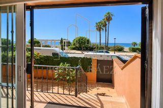 Maison jumelée  Calle zagra. Vivir frente al mediterráneo una ubicación privilegiada en prime