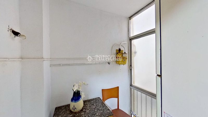 Foto 0340ed17-4fa3-4869-ae28-ab9082e1a16a. Pis amb calefacció a Plaça Catalunya Manresa