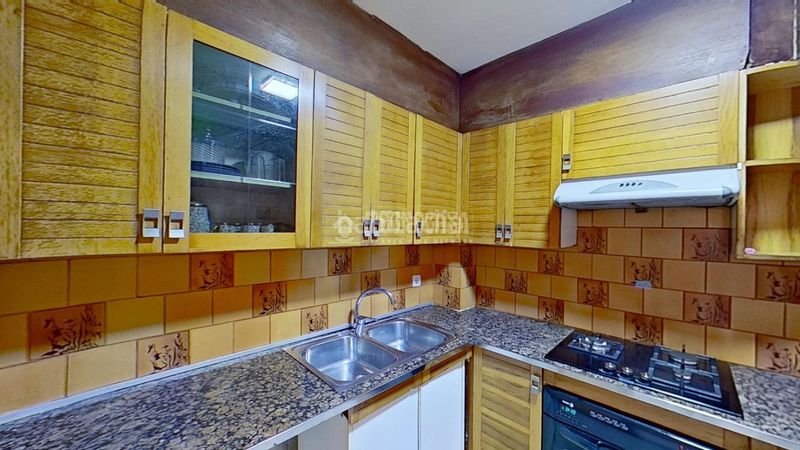 Foto 41cdaee0-35cc-411f-871e-df43897267c3. Pis amb calefacció a Plaça Catalunya Manresa