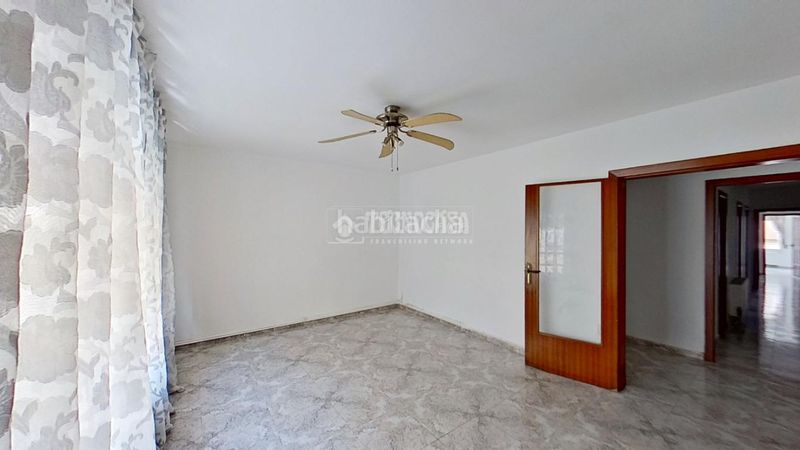 Foto 77c6214a-d244-4a70-922b-631326d782ec. Pis amb calefacció a Plaça Catalunya Manresa