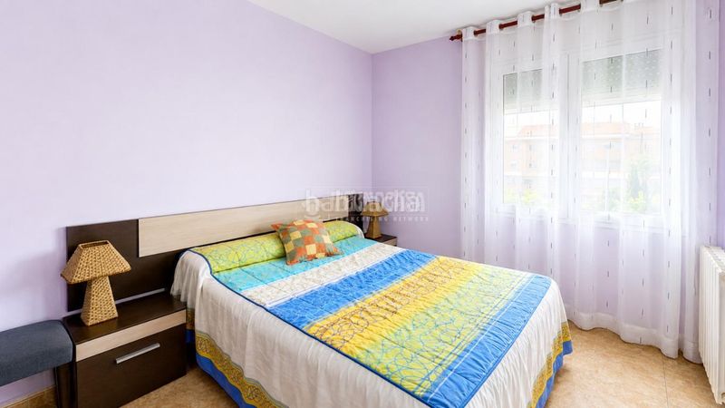 Foto 3a023fd0-4a49-43ad-97a0-4e3bd919c67e. Pis a Estadi-Santa Anna Vic