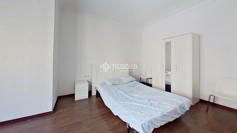Foto 50f7d750-a590-488c-a415-aa00bfc3ad18. Pis amb calefacció a Poble Nou Manresa