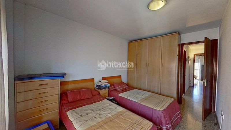 Foto 5efd7061-749f-41d4-bd27-d38d6616ba03. Pis amb aparcament a Plaça Catalunya Manresa