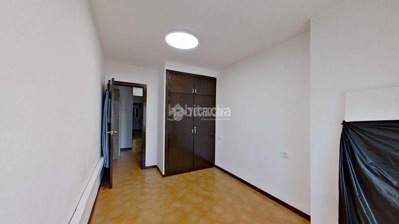 Foto 33478424-b958-452a-a2c8-9706085fa076. Pis a Berga
