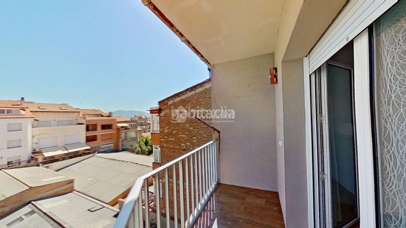 Foto 5b8af0fd-ba85-4170-bc25-8e6d7c5b4237. Pis a Berga