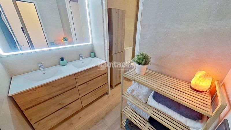 Foto a0e4f8a6-f253-4506-8c9a-f9acd68294d0. Pis amb calefacció aparcament a Molina (La)