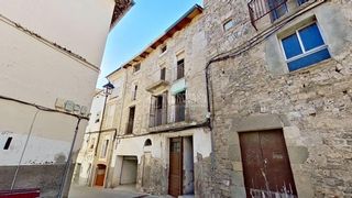 House in Sallent. Casa en venta en sallent