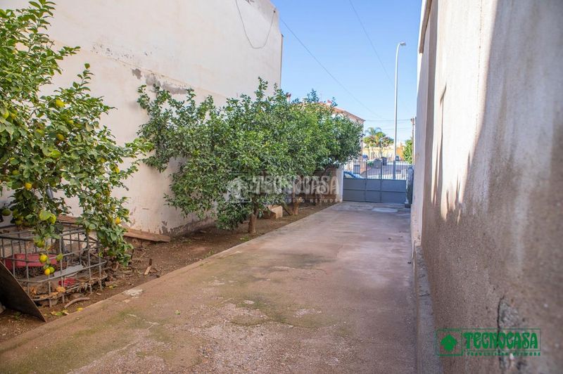 Foto 4b1009f6-04aa-4526-a91f-a0a9b855b2da. Casa aparellada a Pulpí