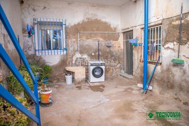 Foto 8a23f11f-6533-4580-88c1-3bc27493e221. Casa aparellada a Pulpí