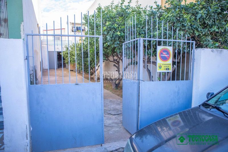 Foto 9808d5d1-df6e-41b8-89d0-3dc549967efc. Casa aparellada a Pulpí