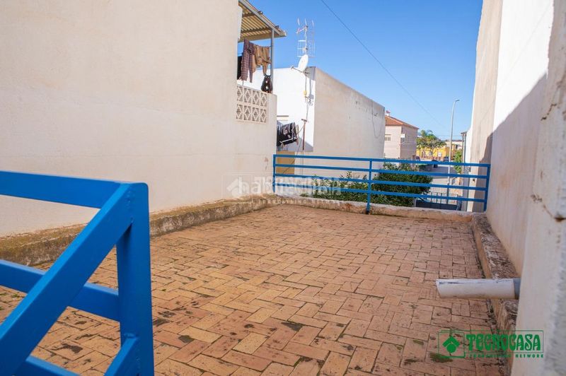 Foto e3ed3fb0-6223-45d7-9ea5-26495734b636. Casa aparellada a Pulpí