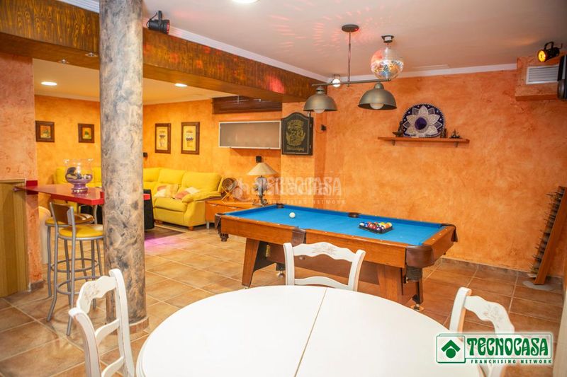 Foto fa4a11ac-d217-4931-99e6-533ccc8897c7. Casa aparellada amb aparcament a Pulpí