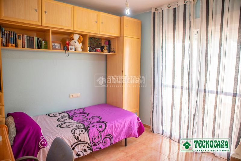 Foto 016f8429-2c95-42cf-8022-f929bfce2643. Casa aparellada a Pulpí