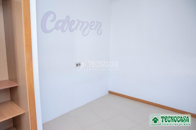 Foto 43e229fd-7051-4e26-aaf3-173a53ba3e3e. Casa aparellada amb aparcament a Pulpí