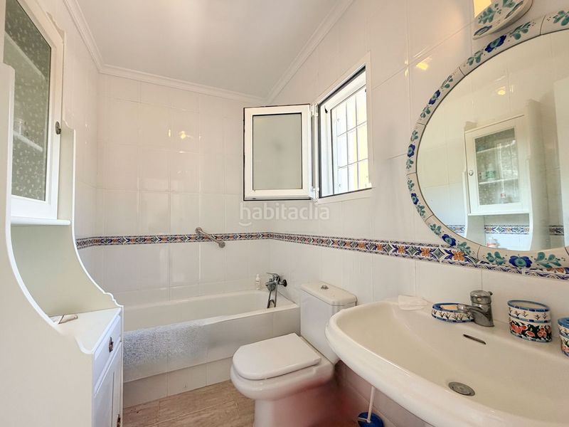 Foto 188513b0-3397-4350-87f0-86f9c4139cae. Casa adossada amb piscina a Pedreguer