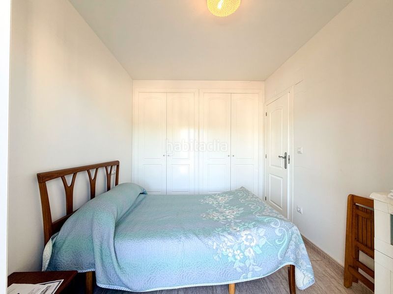 Foto 5971d3d9-c0dc-42f4-8b5e-fd37d0757601. Casa adossada amb piscina a Pedreguer