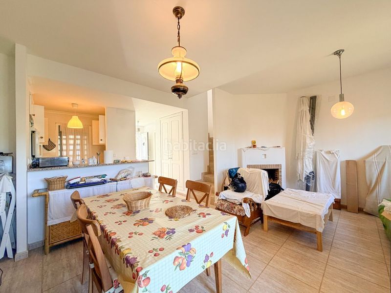 Foto de370214-a773-49a1-a40f-c9b909543690. Casa adossada amb piscina a Pedreguer