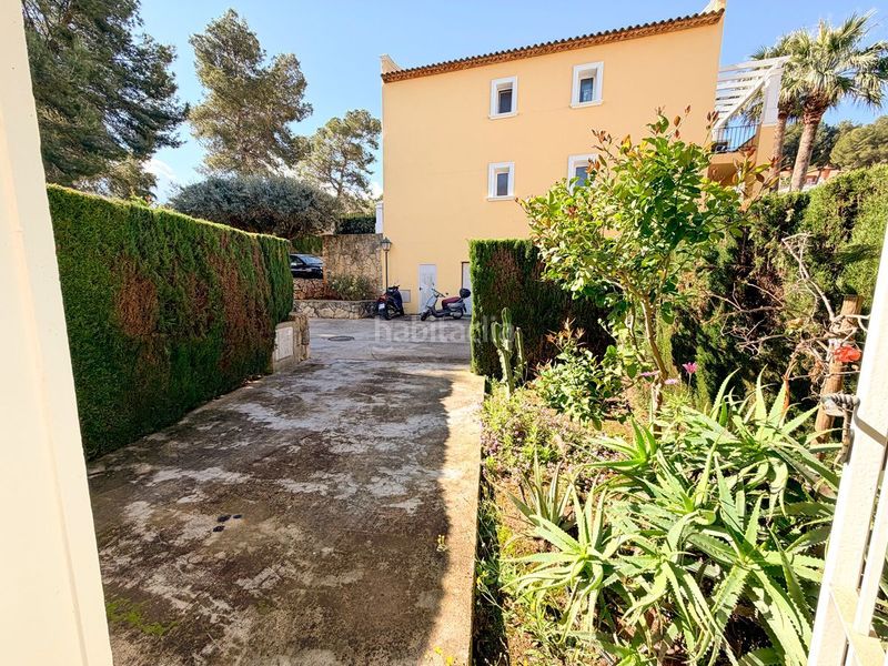 Foto dec23b95-1e88-4491-a8e3-b8773edb0e23. Casa adossada amb piscina a Pedreguer