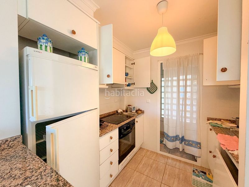 Foto eb1eacf7-ad71-4204-9092-fbb2b94783d7. Casa adossada amb piscina a Pedreguer