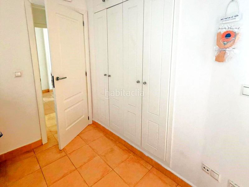 Foto c97c80a6-d196-42f5-93ec-ae17d83222c9. Pis amb piscina a Playa Poniente Benidorm