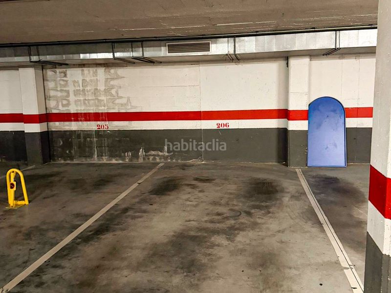 Foto f231b0d5-f415-44e6-918c-666f4220b14c. Pis amb piscina a Playa Poniente Benidorm