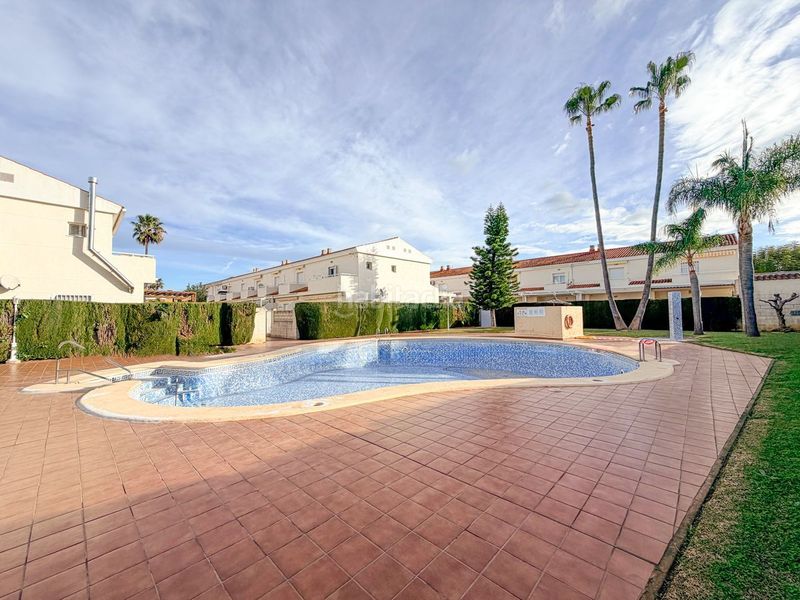 Foto b140c32f-b448-43c5-be4c-88eb4f0e01df. Casa adossada amb calefacció piscina a Poblets (els)