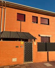 Casa adosada  Calle las carboneras. �descubre tu nuevo hogar en fern�n caballero!