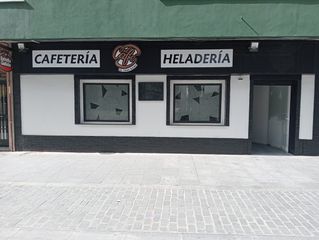 Traspàs Local Comercial  Calle libertad. Traspaso de cafetería – heladería en manzanares