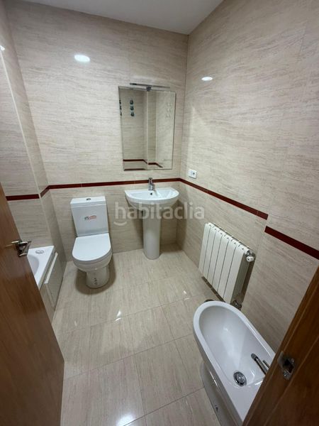Foto dd568449-64b4-47f9-a5a6-ee27669f7b34. Pis amb calefacció aparcament a Centro Puertollano