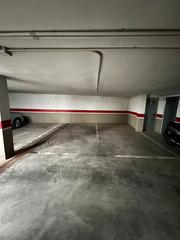 Parking coche  Calle cervantes. En venta plaza de parking para turismos medianos/peque�os