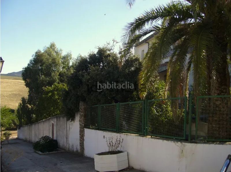 Foto b469e584-6406-448e-a8b6-dab479a6bf88. Casa amb aparcament piscina a Mestanza