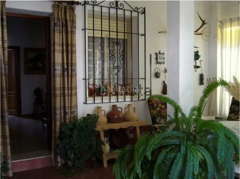 Foto db8d4cd5-c36b-4e26-894d-19b6c0062fcc. Casa amb aparcament piscina a Mestanza