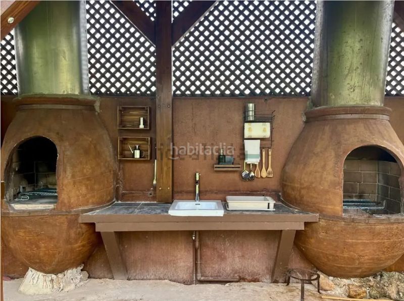 Foto f5ecda35-1342-44ff-a733-c829074fa347. Masia amb calefacció piscina a Malagón