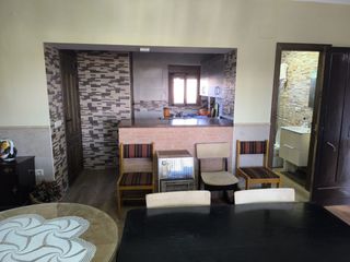 Chalet en Viso del Marqu�s. Se vende casa pareada tradicional con encanto en entorno tranqui
