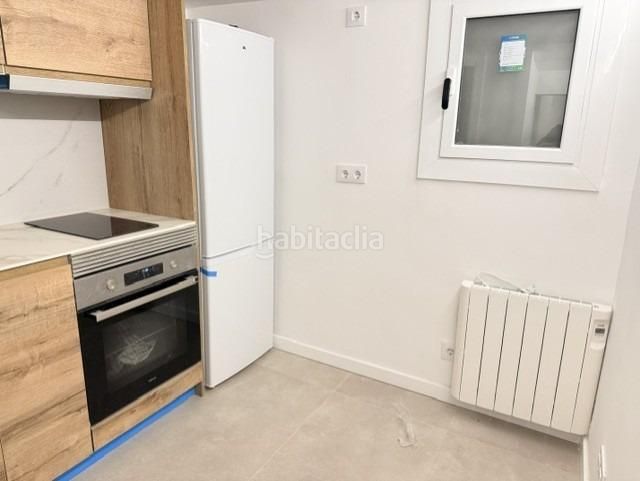Foto 9d3956f7-91db-4586-a65e-87661e803c0a. Estudi a Dreta de l´Eixample Barcelona