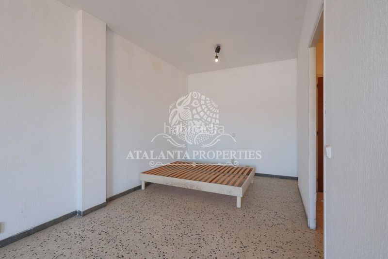 Foto a9771bb3-d2d6-48d0-8a05-028577af54ba. Àtic a Sant Antoni Barcelona