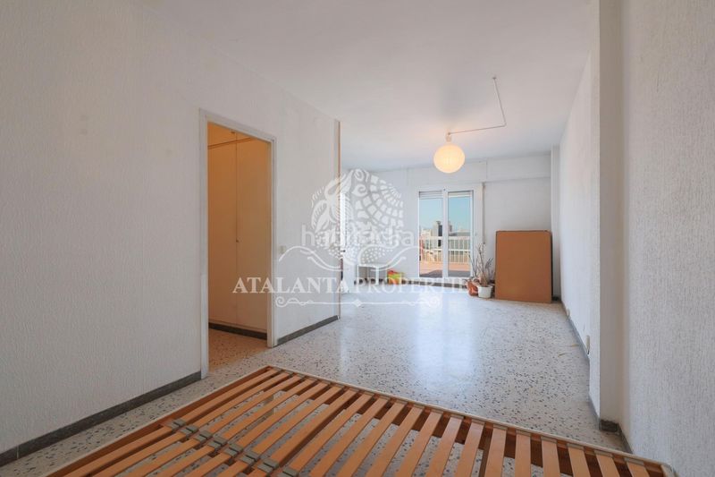 Foto a9dbf7ff-8fe8-4019-b5be-d84081f25f93. Àtic a Sant Antoni Barcelona