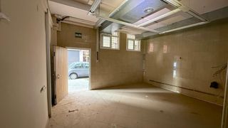 Local Comercial a Carrer Pica d'Estats