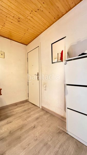 Foto 50bd9bc7-39d2-4cbb-8a46-5f40bbc31f4d. Pis a Vilapicina - Torre Llobeta Barcelona