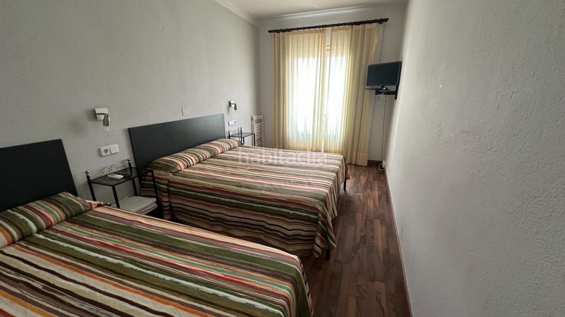 Foto 92a419a7-c930-4642-8810-02cdcf6db460. Edifici a l´Estartit poble Estartit