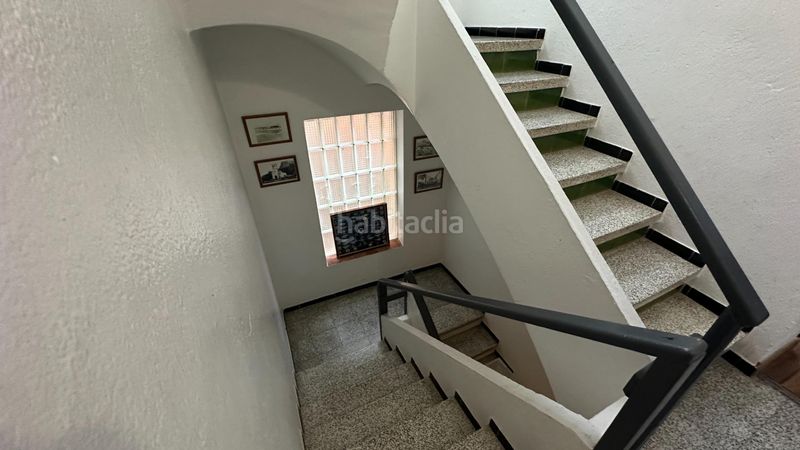 Foto 99cf33ef-d888-438a-bbe7-dff19aeb81a8. Edifici a l´Estartit poble Estartit
