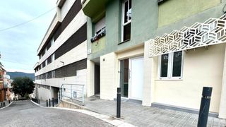 Estudi a Murtra 181. Planta baja reformada en venta en barcelona alquilada con rentab