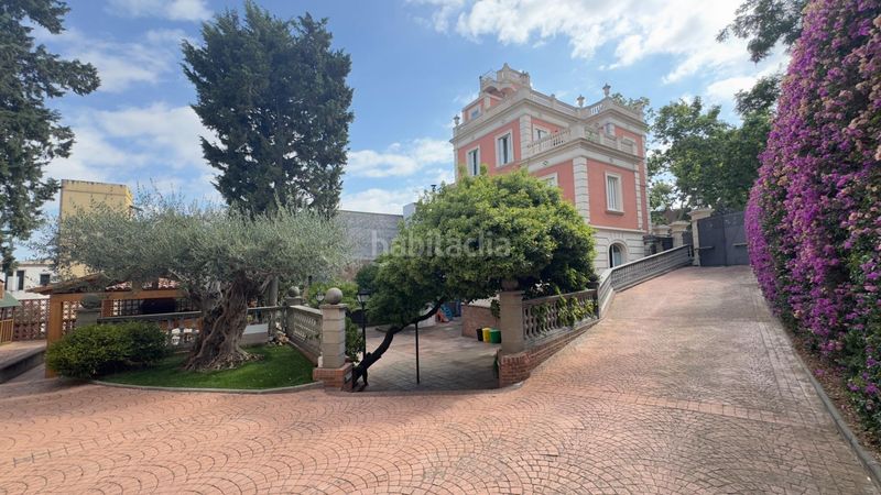 Foto 04cf1882-3b54-493a-b5b0-90ddb3da929d. Casa amb aparcament piscina a La Font d´en Fargues Barcelona