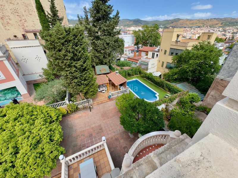 Foto 33586e40-392e-4f06-bd60-a250ac4b155e. Casa amb aparcament piscina a La Font d´en Fargues Barcelona