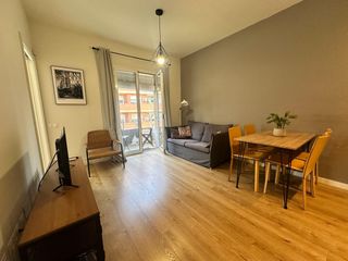 Pis a Calle INDUSTRIA