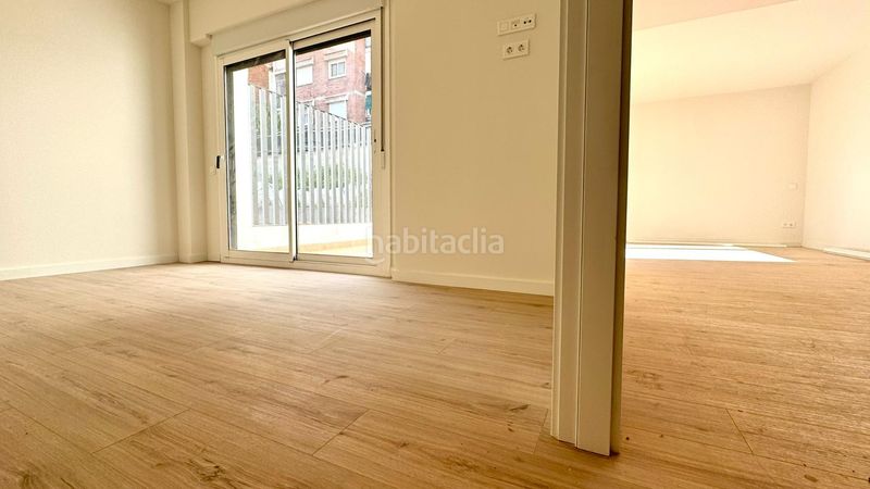 Foto 14a651c0-815b-4864-a8a7-0529b0f3a442. Pis a carrer de bernat bransi 48 a Carmel Barcelona