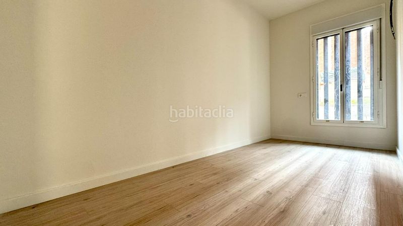 Foto e1e925fc-0a92-4b91-b82b-2c0ddfe1d949. Pis a carrer de bernat bransi 48 a Carmel Barcelona