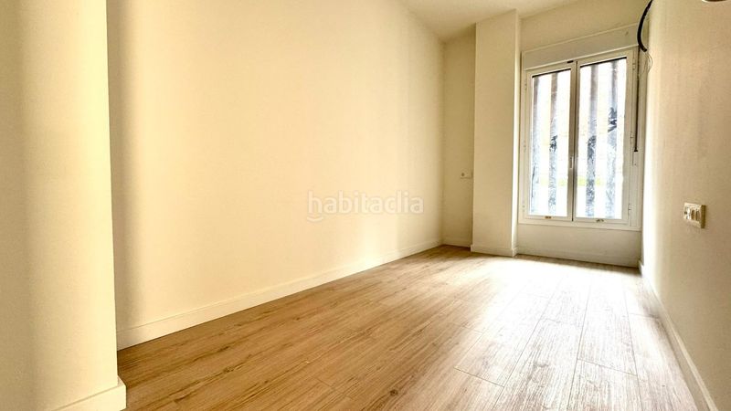 Foto fa5ddcf7-c4ec-426b-a564-e0349e742df9. Pis a carrer de bernat bransi 48 a Carmel Barcelona